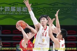 辽宁男篮实力雄厚，对手难以阻挡